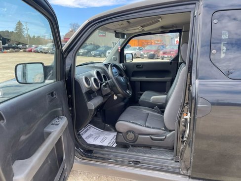 Used 2004 Honda Element EX image 9