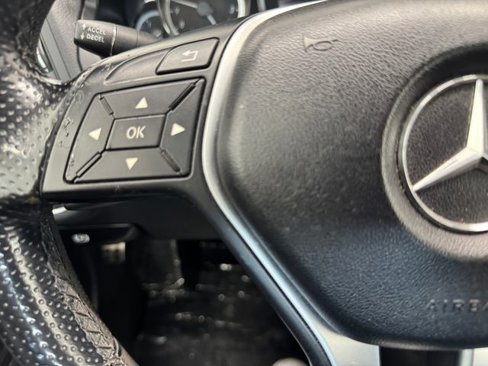Used 2013 Mercedes-Benz E 350 Cabriolet image 22