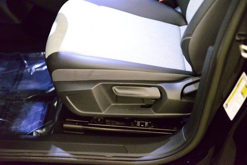 Used 2023 Volkswagen ID.4 Pro image 22