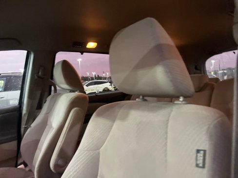 Used 2014 Honda Odyssey EX image 4