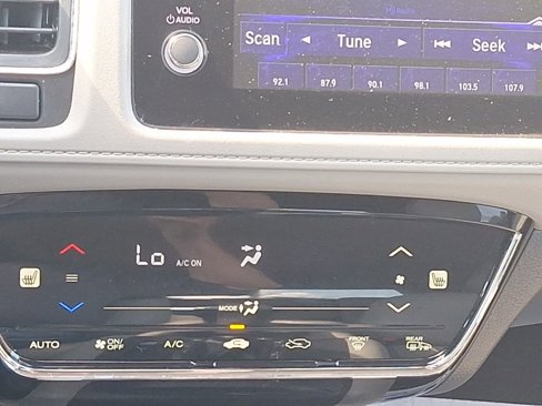 Used 2019 Honda HR-V Touring image 34