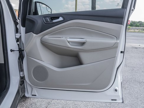 Used 2016 Ford Escape Titanium image 13