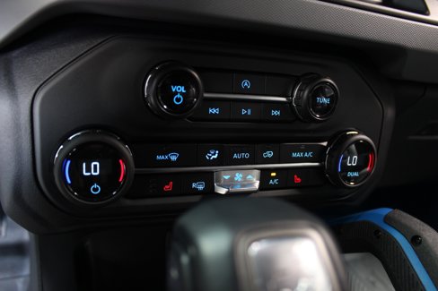 Used 2023 Ford Bronco Black Diamond w/ Sasquatch Package image 66