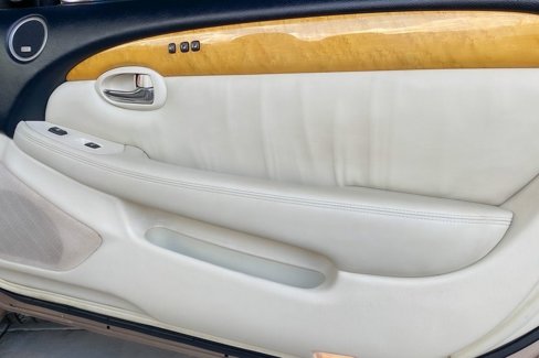 Used 2002 Lexus SC 430 Convertible image 18