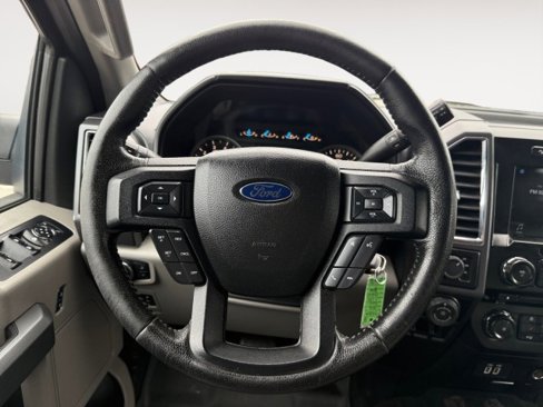 Used 2016 Ford F150 XLT w/ Equipment Group 302A Luxury image 6