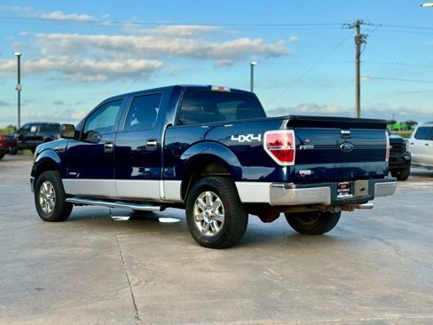 Used 2014 Ford F150 XLT w/ XLT Chrome Package image 4