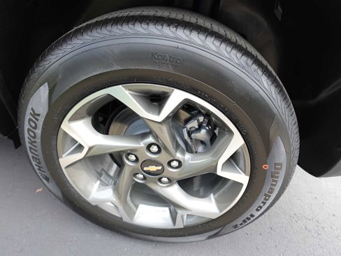 Used 2025 Chevrolet Trax LT w/ LT Convenience Package image 30