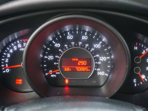 Certified 2016 Kia Soul image 21