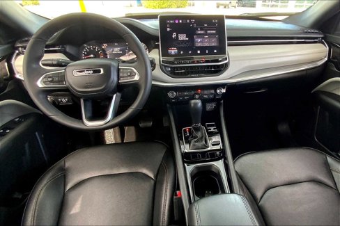 Certified 2024 Jeep Compass Limited image 15