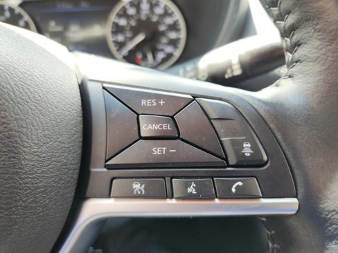 Used 2025 Nissan Sentra SV w/ All-Weather Package image 31