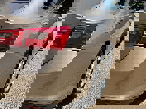 Used 2022 Chevrolet Malibu LS image 4