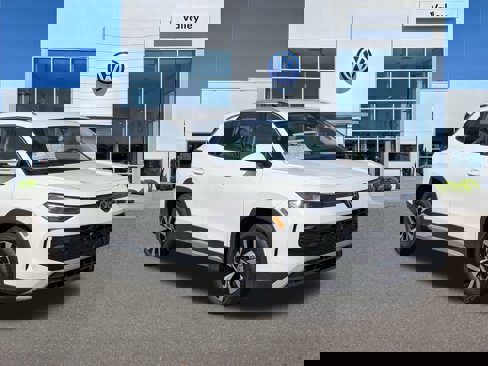 New 2025 Volkswagen Tiguan S image 1