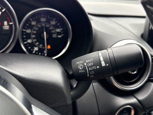 Used 2022 MAZDA MX-5 Miata RF Grand Touring image 12