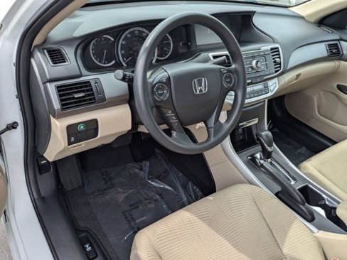 Used 2015 Honda Accord LX image 16