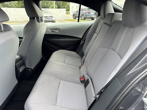 Used 2023 Toyota Corolla LE image 10