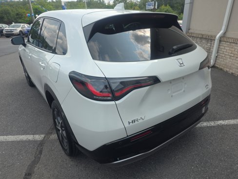 Used 2023 Honda HR-V EX-L image 7