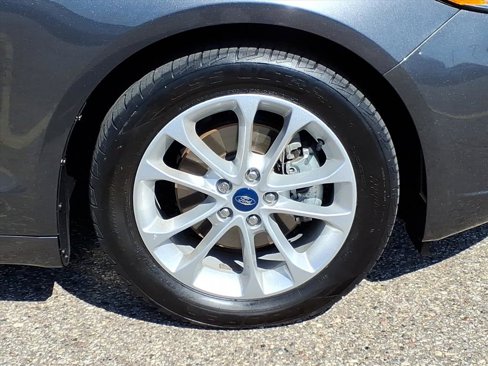 Certified 2019 Ford Fusion SE image 10