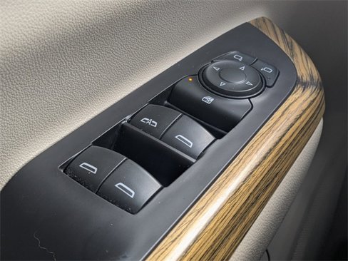 Used 2019 GMC Acadia Denali image 23
