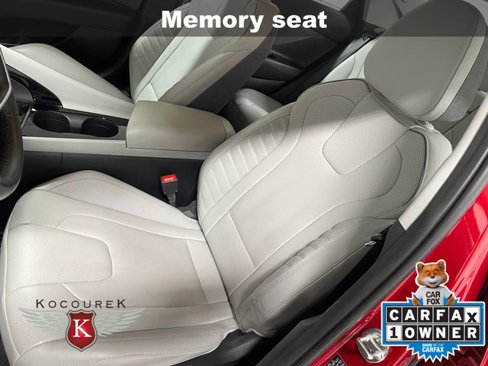 Used 2021 Hyundai Elantra Limited image 12