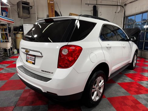 Used 2017 Chevrolet Equinox LT image 7