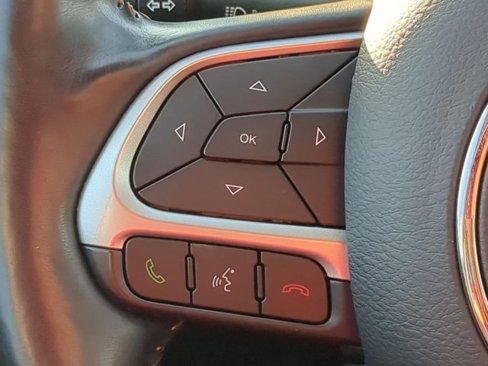 Used 2019 Jeep Compass Limited image 15