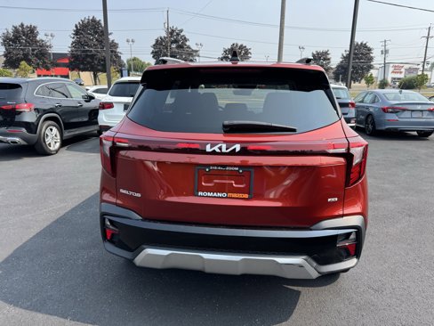 Used 2024 Kia Seltos S image 6