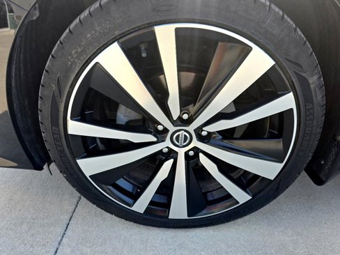 Used 2019 Nissan Altima 2.5 Platinum image 9