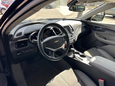 Used 2017 Chevrolet Impala LS image 9