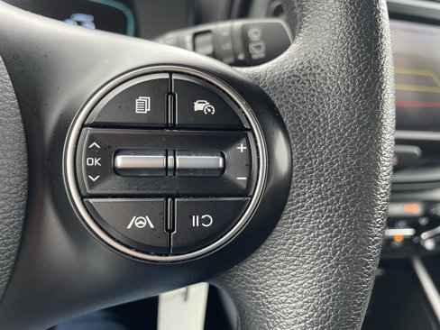 Used 2023 Kia Soul LX w/ LX Technology Package image 22
