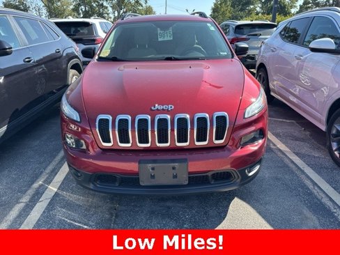 Used 2015 Jeep Cherokee Sport w/ Sport Appearance Group image 2