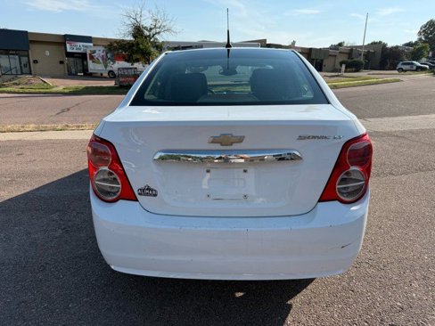 Used 2014 Chevrolet Sonic LT image 6