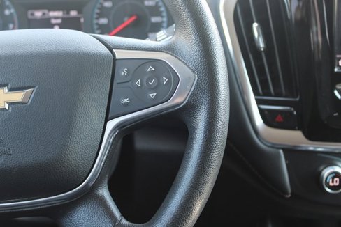 Used 2020 Chevrolet Traverse LS image 29
