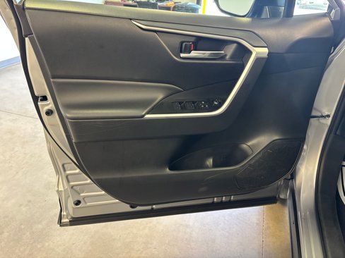 Used 2024 Toyota RAV4 XLE image 11