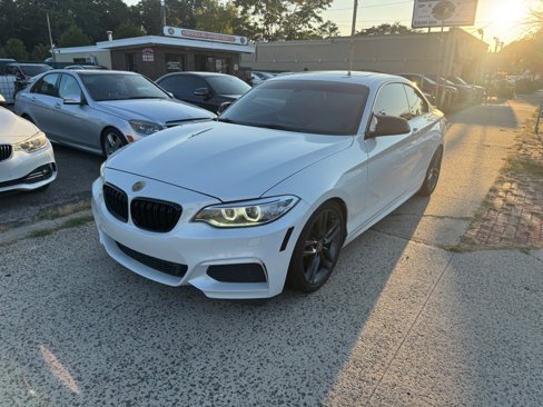 Used 2015 BMW 228i Coupe w/ M Sport image 2