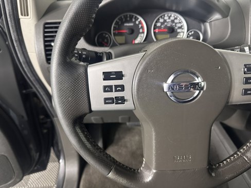 Used 2015 Nissan Frontier PRO-4X image 20
