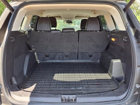 Used 2019 Ford Escape Titanium image 11