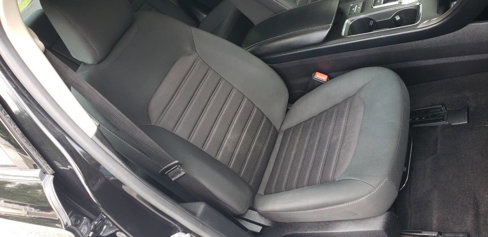 Used 2020 Ford Fusion SE image 24