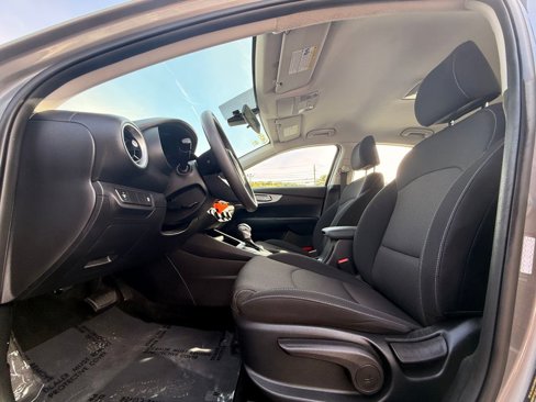 Used 2024 Kia Forte LXS image 23