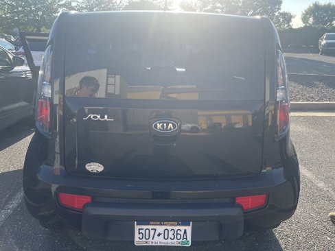 Used 2011 Kia Soul image 3