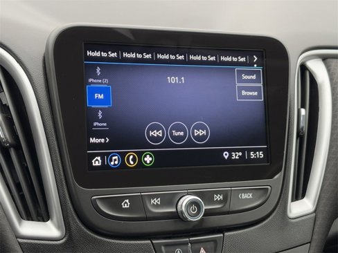 Used 2021 Chevrolet Malibu LS image 25