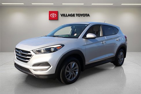 Used 2017 Hyundai Tucson SE image 1