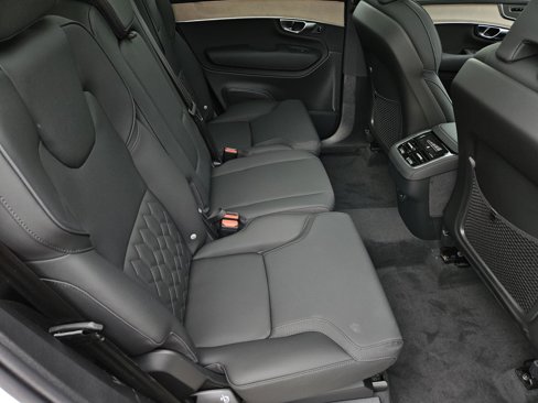 New 2025 Volvo XC90 B6 Core w/ Protection Package image 35