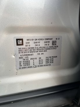 Used 2022 Chevrolet Trax LT w/ Redline Edition image 12