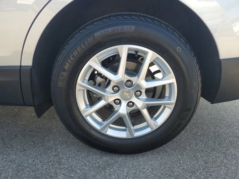 Used 2022 Chevrolet Equinox LT image 6