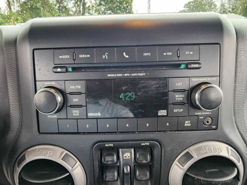 Used 2013 Jeep Wrangler Unlimited Sport image 24