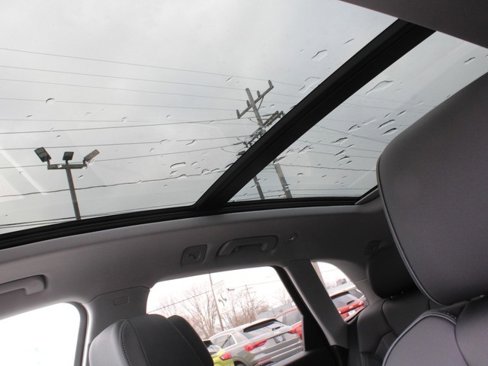 Used 2024 Audi Q5 2.0T Premium w/ Convenience Package image 17