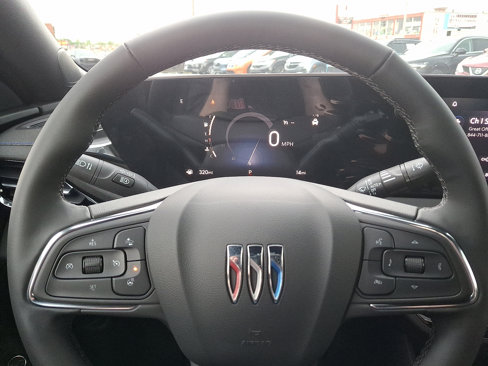 New 2025 Buick Envista Sport Touring w/ Convenience I Package image 17