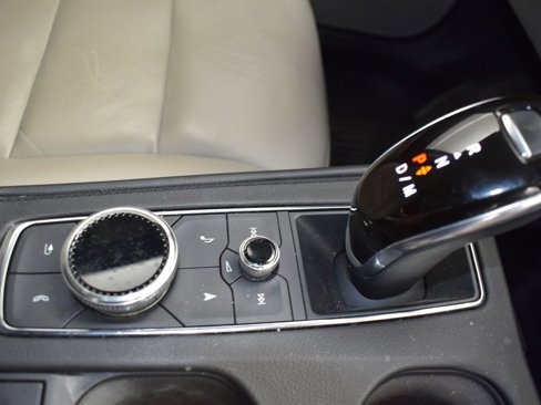 Used 2021 Cadillac XT4 Premium Luxury image 26