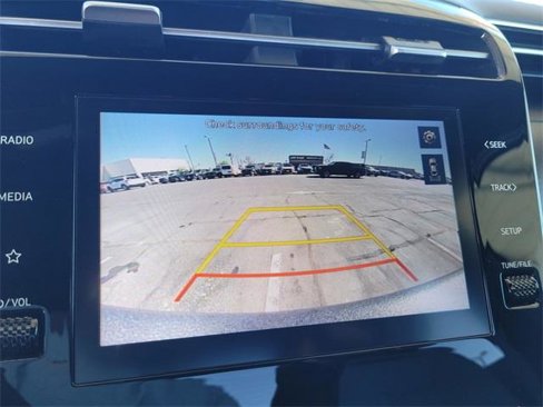 Used 2024 Hyundai Santa Cruz SEL image 10