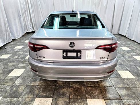 Used 2021 Volkswagen Jetta S image 4